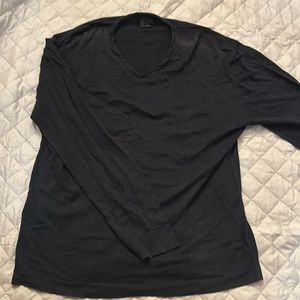 MENS  LONG SLEEVE V-NECK XL - NOCOLE FARHI
